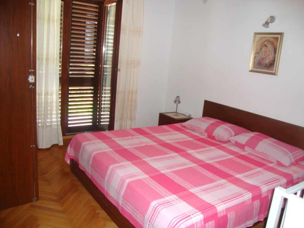 ילסה Apartments Rubinic חדר תמונה