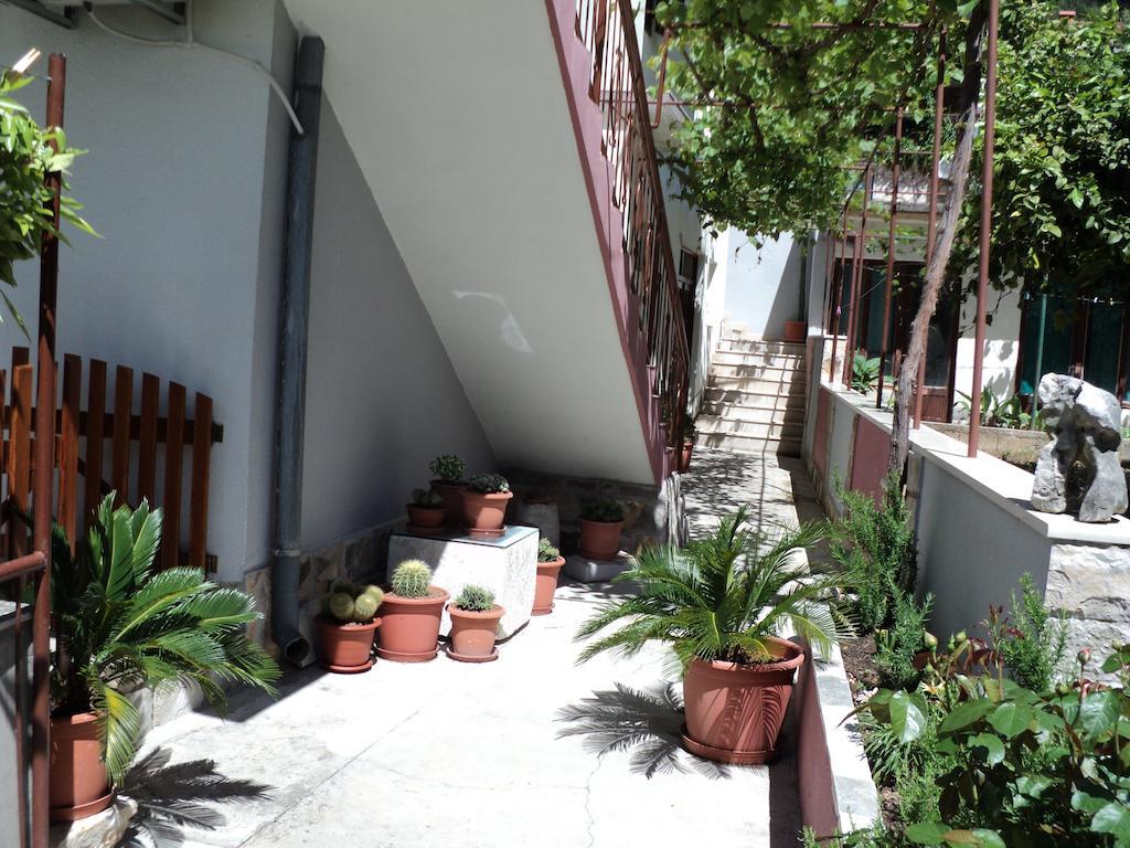 ילסה Apartments Rubinic חדר תמונה